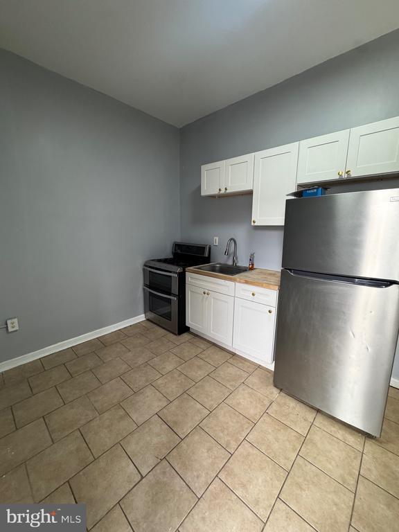 Foto del edificio - 327 N 6th St