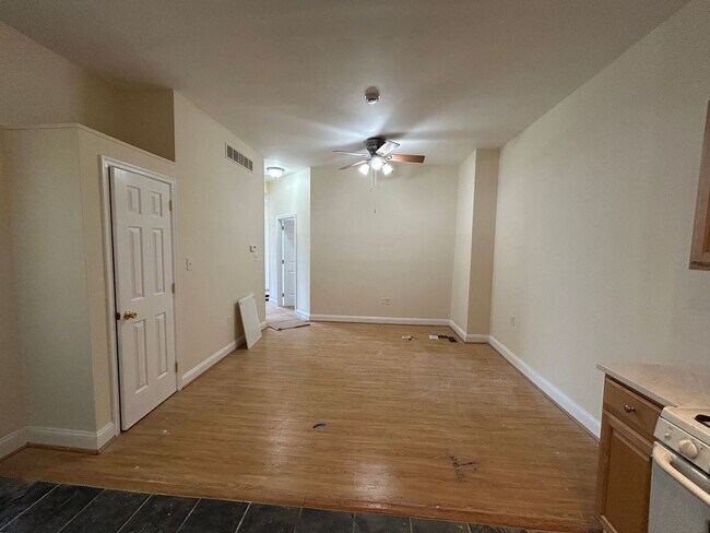 Foto del edificio - 423 Righter St