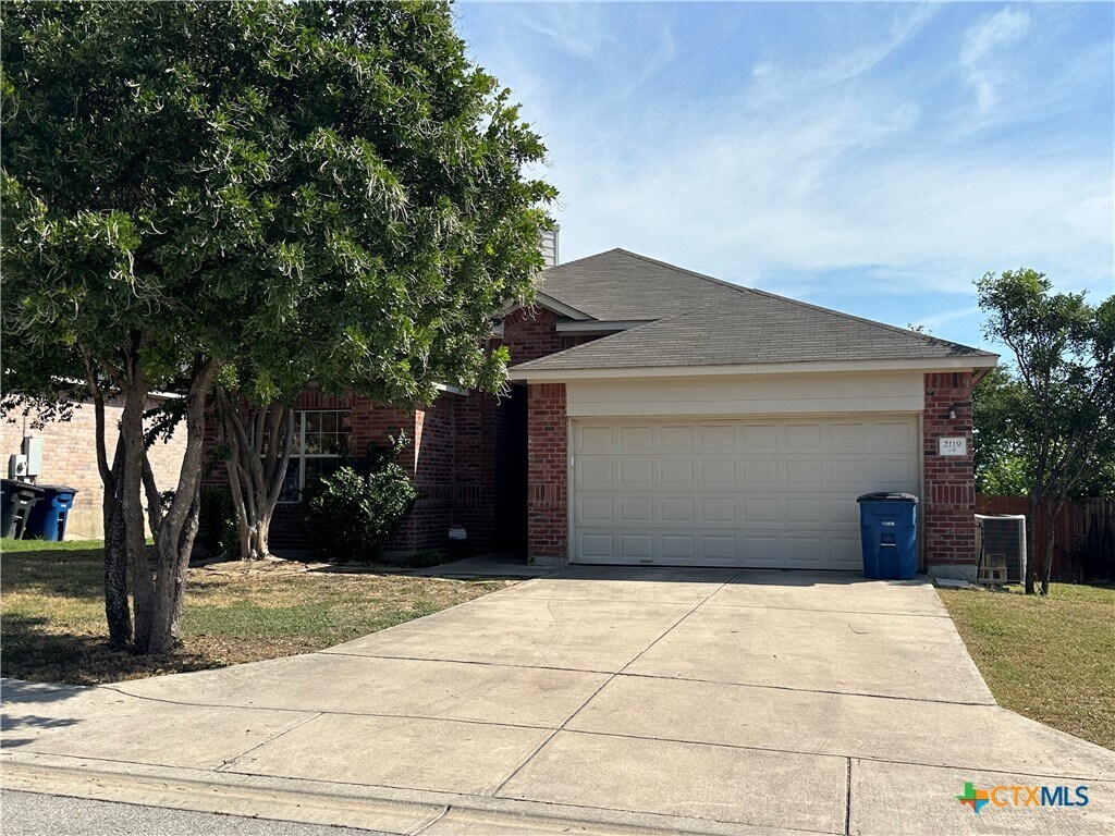 Foto principal - 2119 Belvedere Ct