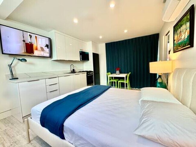 Foto del edificio - Stunning Ocean Front Location