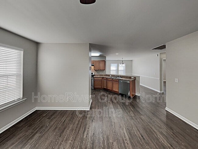 Building Photo - 4019 Shallowcreek Ct