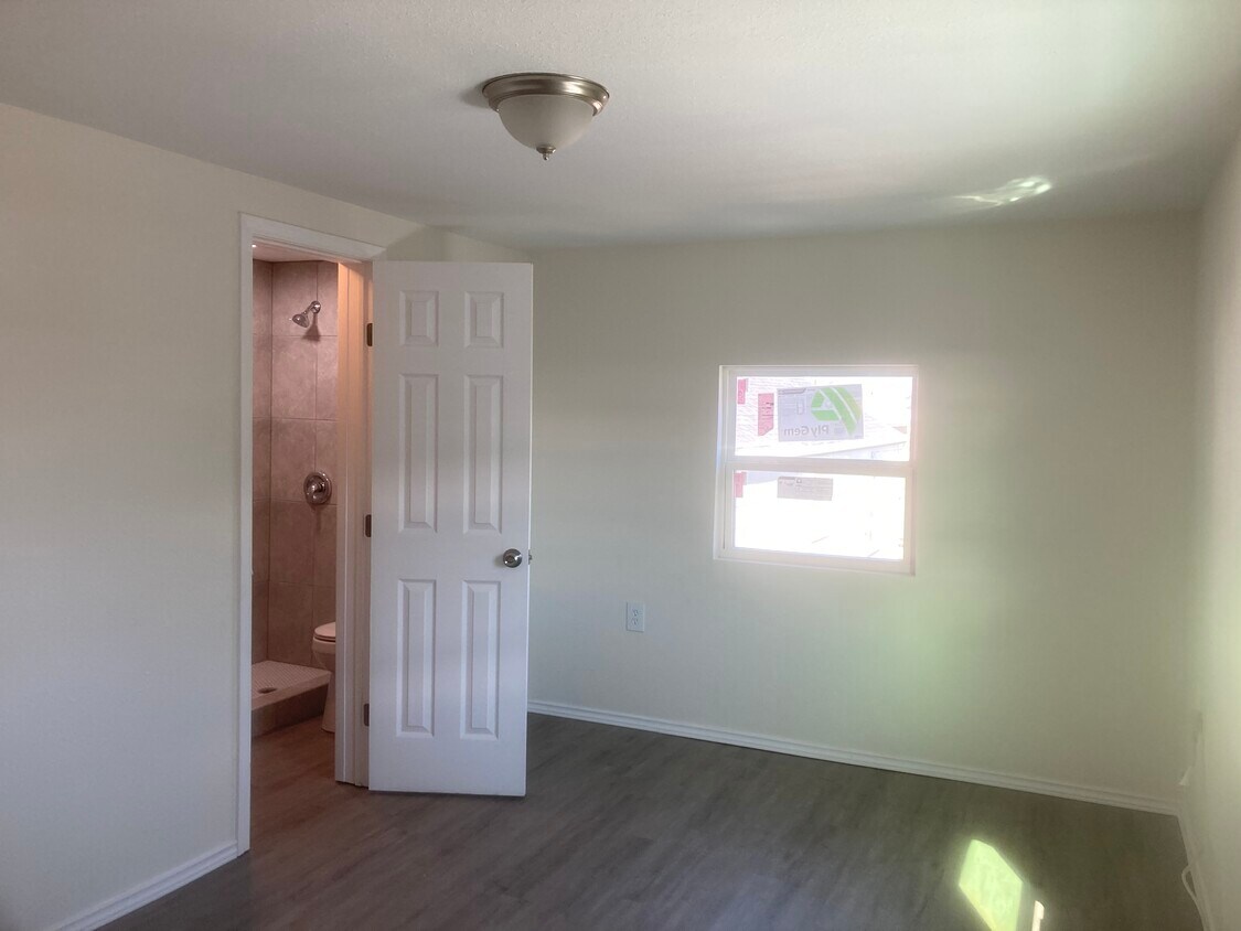 2911 Jones St, Greenville, TX 75401 House Rental in Greenville, TX