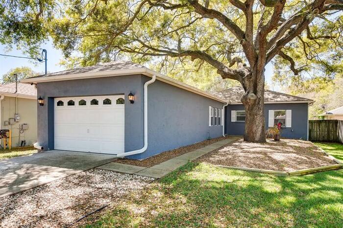 Primary Photo - 6205 South Main Avenue, Tampa, FL, 33611