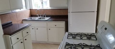 Foto del edificio - 3349 Caroline Ave