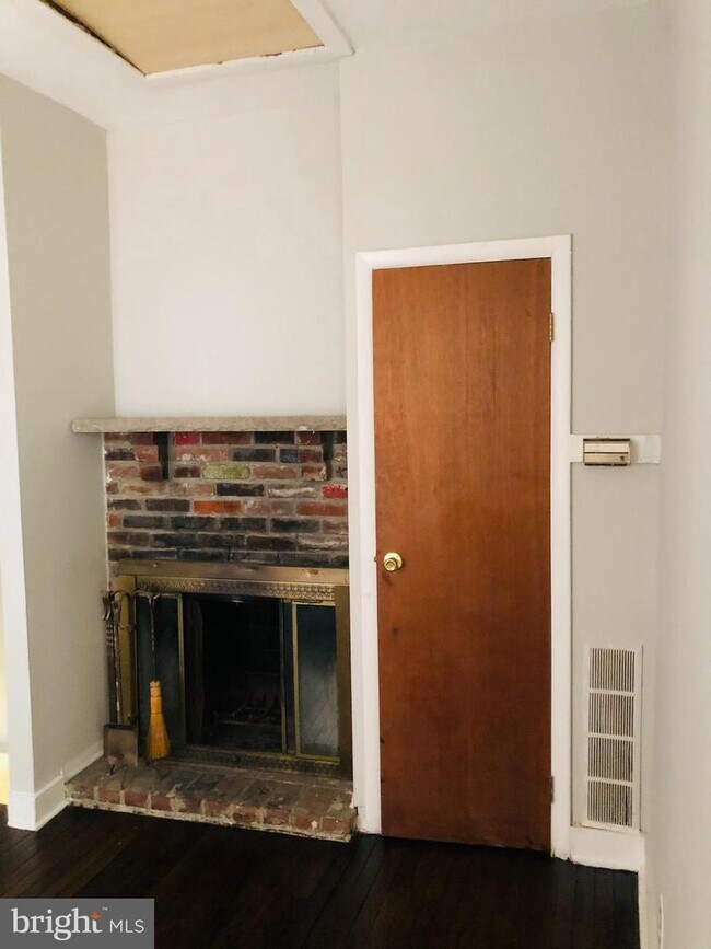 Foto del edificio - 944 N Orianna St