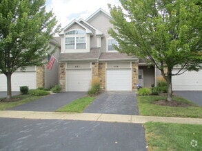 Building Photo - 989 Mesa Dr
