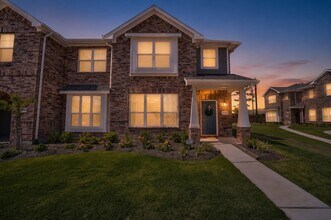 Building Photo - 12727 Taymouth Manor Dr