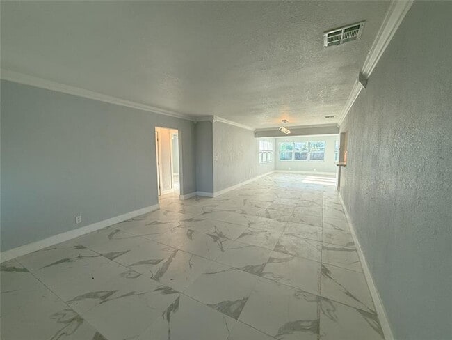 Foto del edificio - 214 SE 3rd Terrace