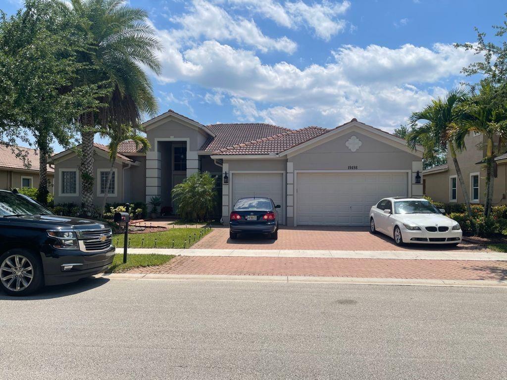 Primary Photo - 19486 N Coquina Way