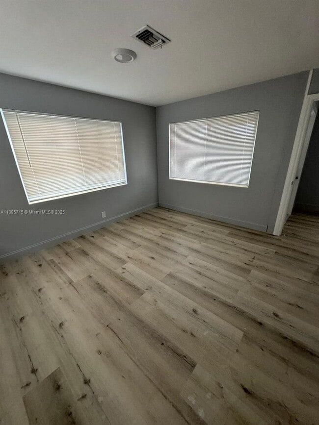 Foto del edificio - 1115 9th St