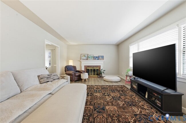 Building Photo - 4910 Monumental St