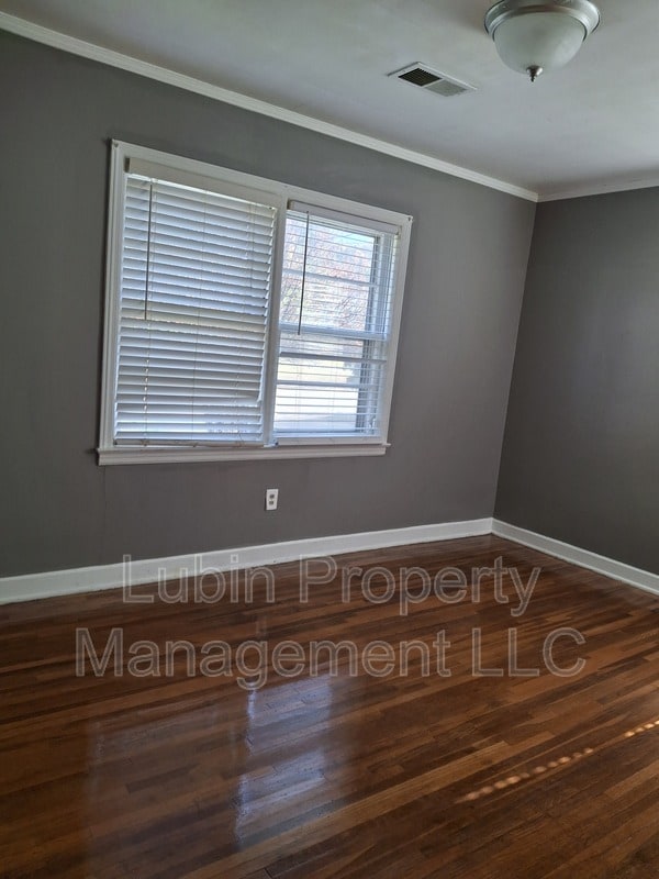 Building Photo - 3313 Ridgecrest St