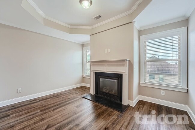 Building Photo - 25 Echols Way