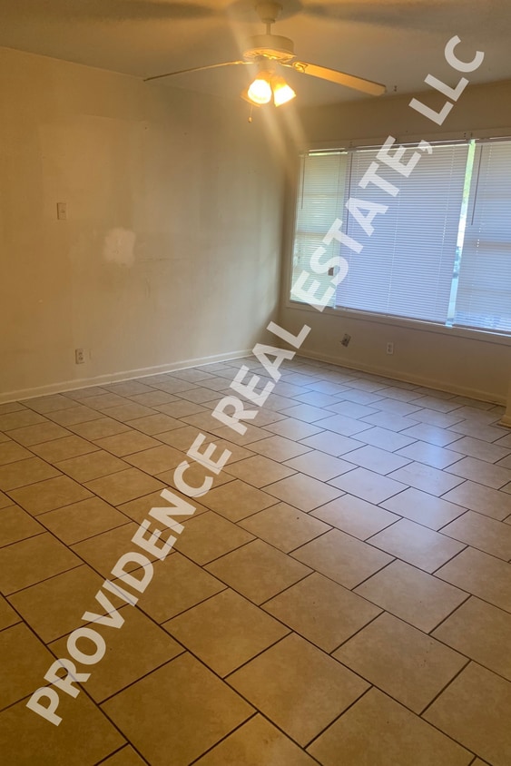 Foto del edificio - 1302 Alpine Ave