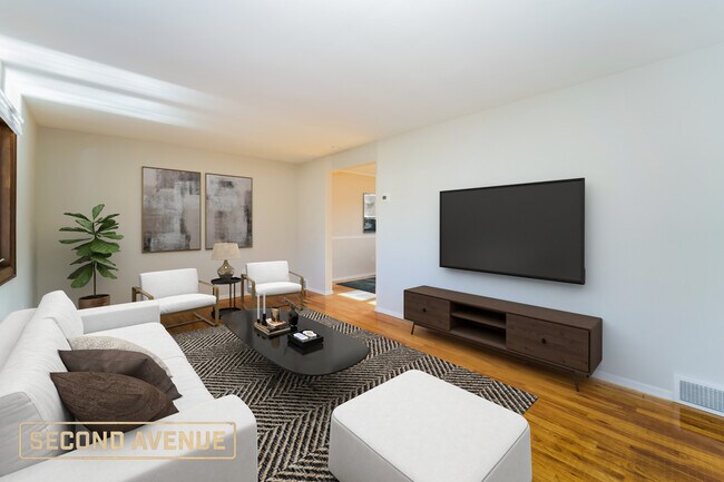 Building Photo - 213 Andora Dr