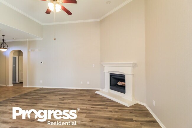 Building Photo - 3205 Stonecrop Trail