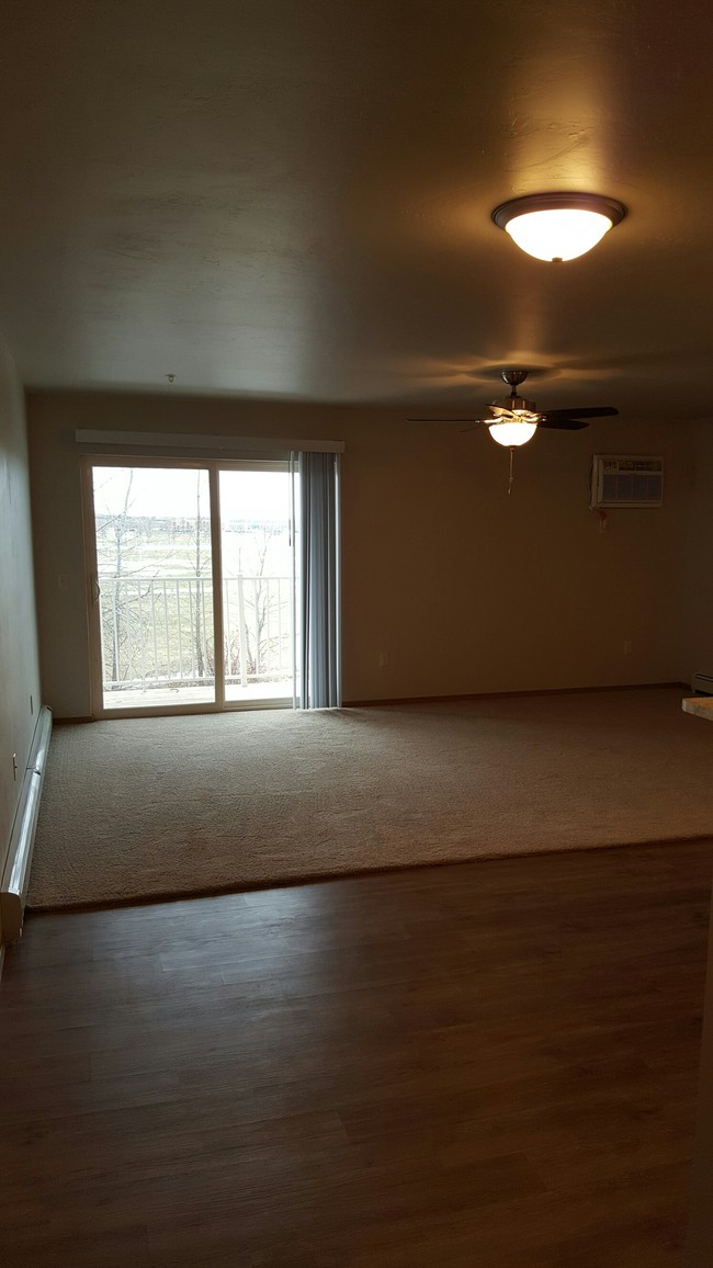 Building Photo - 4314 N Lightning Dr