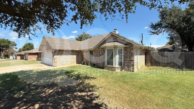 Building Photo - 6619 Running Creek Dr