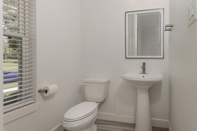 Foto del edificio - 154 Kendrick Pines Blvd