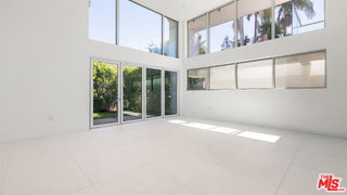 Foto del edificio - 621 Kings Rd