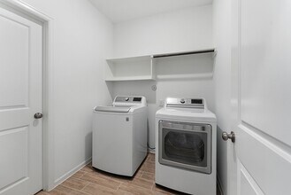 Building Photo - 516 Bristol Tide Ct