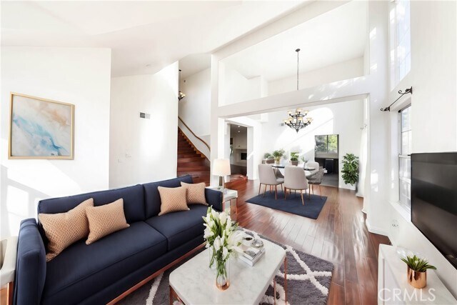 Foto del edificio - 36 Diamond Gate