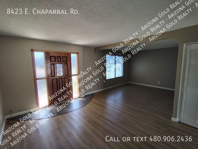 Building Photo - 8423 E Chaparral Rd