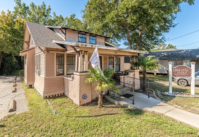 Foto del edificio - Biloxi Oaks Apartments