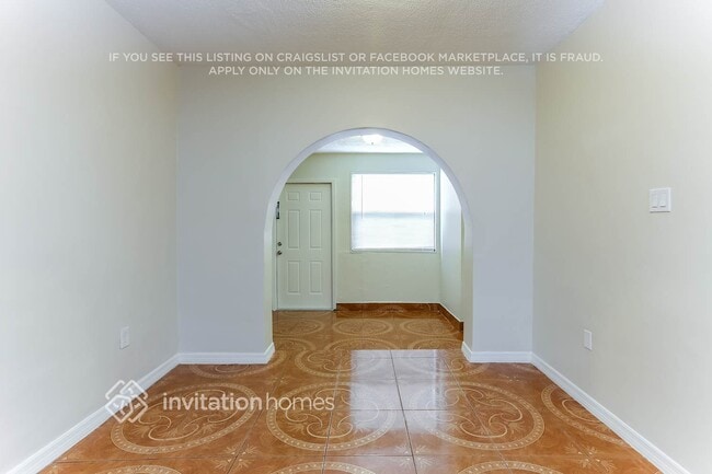 Foto del edificio - 241 N 69th Ave