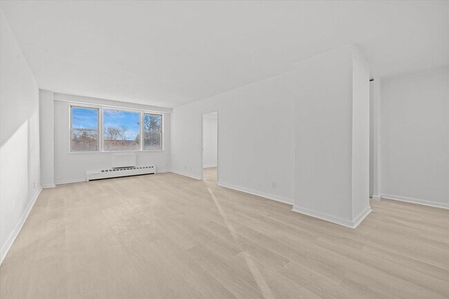 Foto del edificio - 5700 Arlington Ave