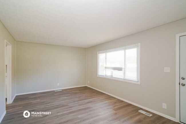 Foto del edificio - 217 Woodland Dr