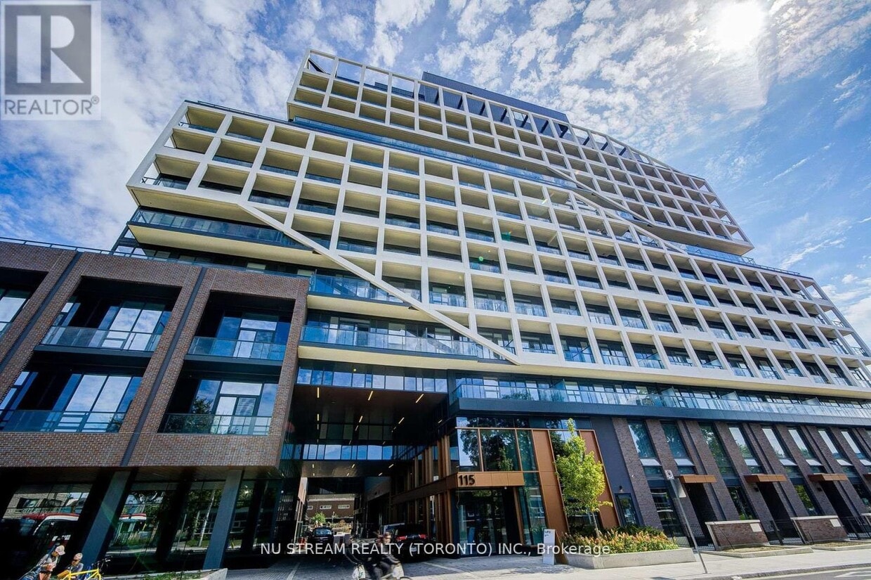 Primary Photo - 115 Denison Ave