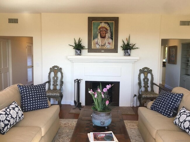 Foto del edificio - 17090 El Mirador