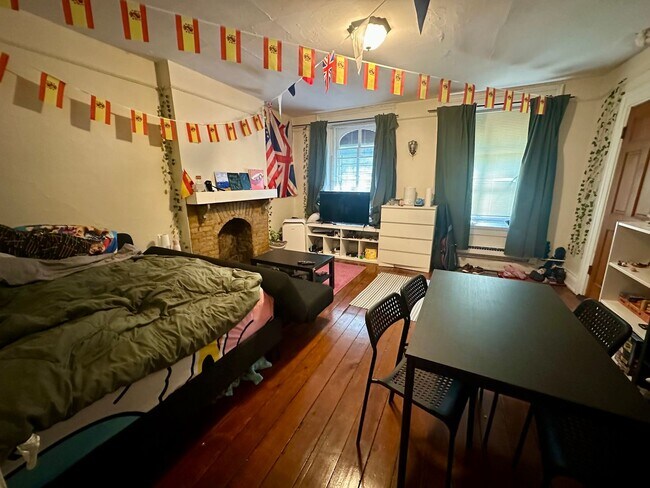 Foto del interior - Charming Juneau Village Apartments!