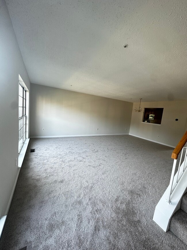 Building Photo - 2558 Ambling Cir
