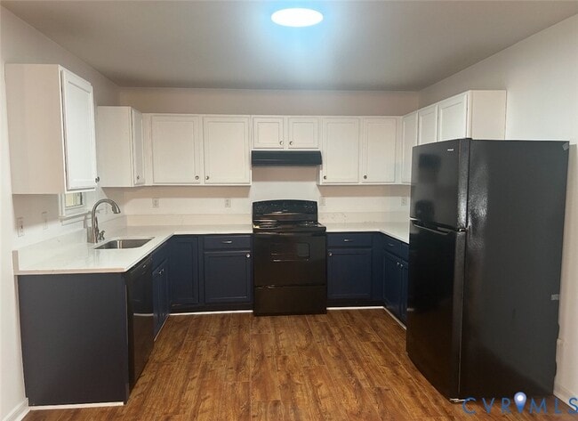 Foto del edificio - 5625 Eagle Lake Dr