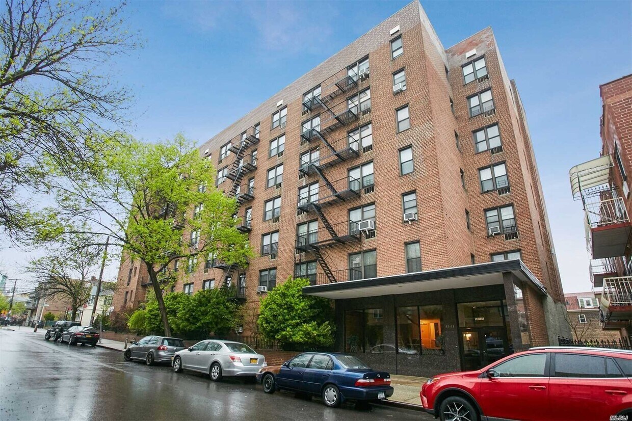Primary Photo - 53-11 90th St