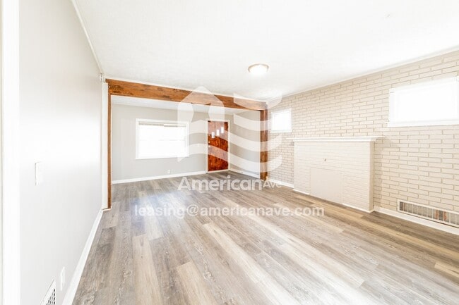 Foto del edificio - 225 Dunn St