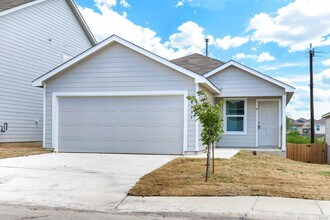 Building Photo - 14055 Wool Pk