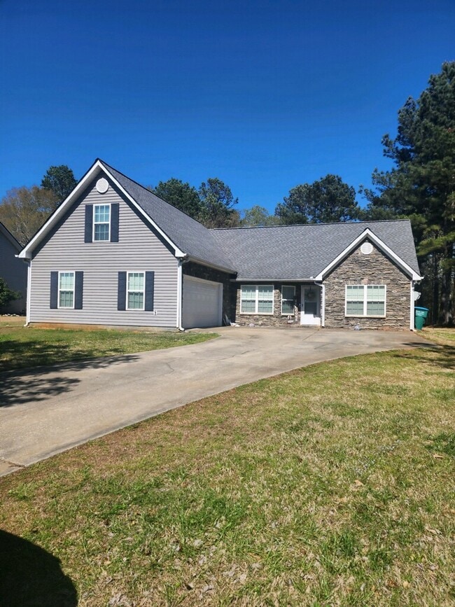 Photo - 1407 Princeton Dr House