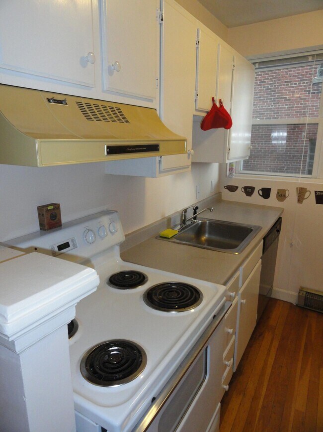 Foto del edificio - 402 Highland Ave