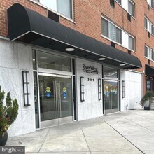 Building Photo - 2101 Chestnut St