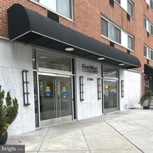 Building Photo - 2101 Chestnut St