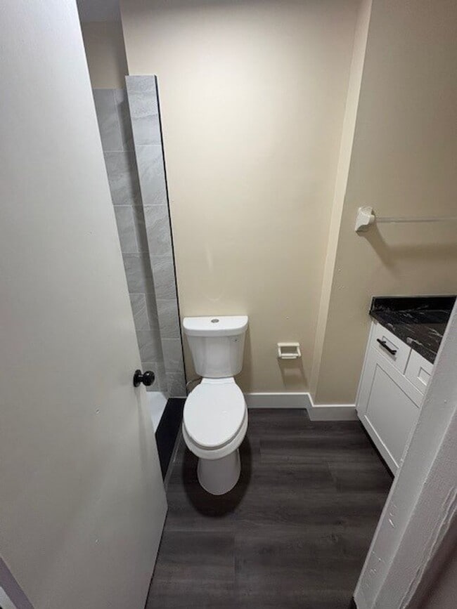 Photo - UCF AREA - Newly Remodeled 2/2.5 Townhouse in Cambridge Circle