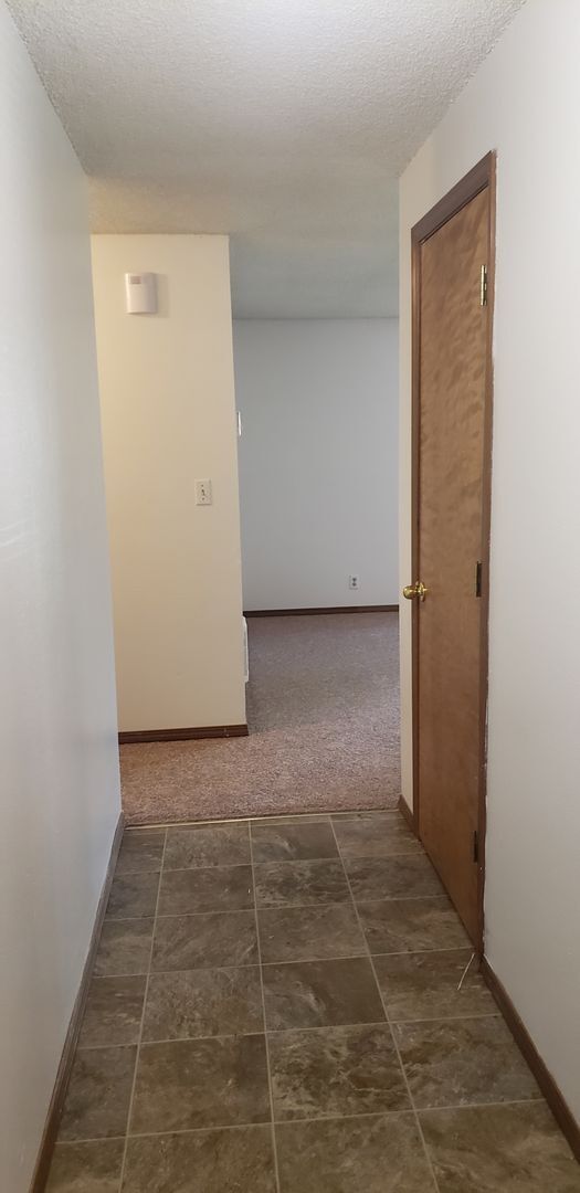 Foto del edificio - 109-111 SW Fleishauer Ln