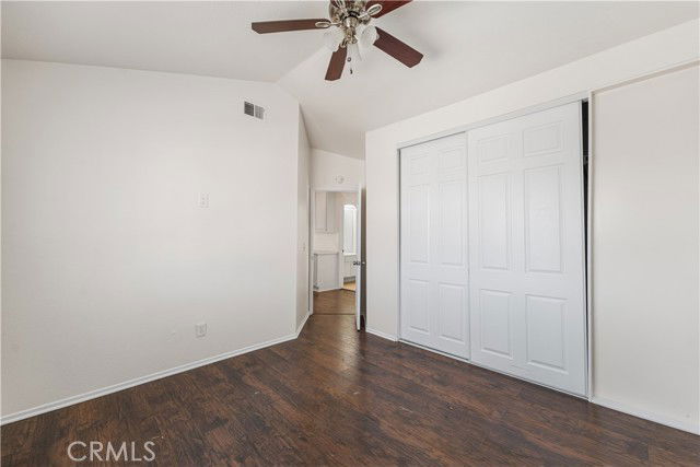 Foto del edificio - 2145 W Ave P8