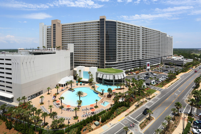 Building Photo - Laketown Wharf Resort