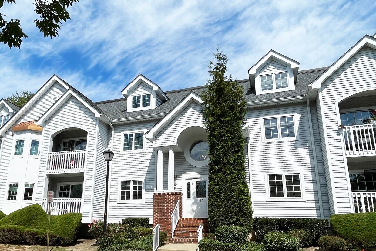 Primary Photo - 12B Leva Dr