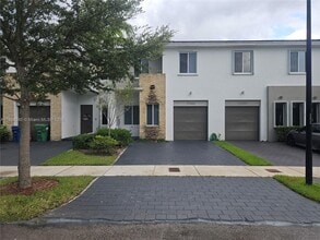 Building Photo - 17606 SW 149th Pl