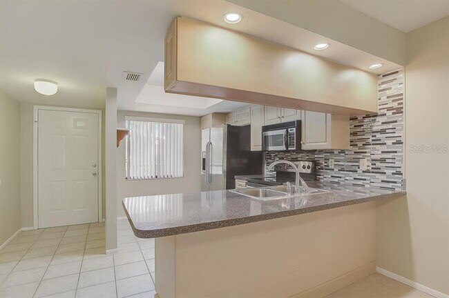 Foto del edificio - 7874 Eagle Creek Dr